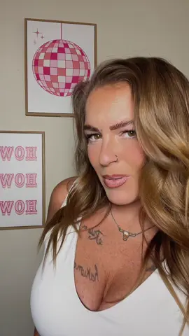 It’s October 3rd #lifestyledbyrheannon #rowdyrhea #october3rd 