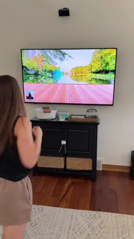 Our new favorite way to get moving as a family! This digital playground tracks body movements for all its games, challenges, and workouts. So fun as we move into colder months and spend more time indoors!  🛍️🔗 IN BIO #nexplayground @Nex Playground #giftsforkids #familyactivities #indooractivities 