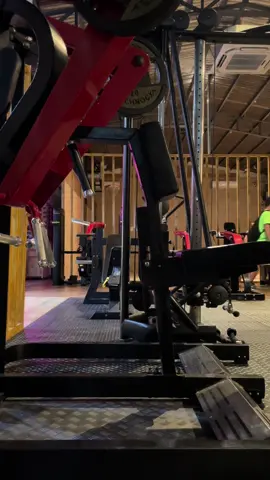 #gym #workoutvideo #consistency #Fitness #trending @Fit Forge Gym (Las Piñas) 