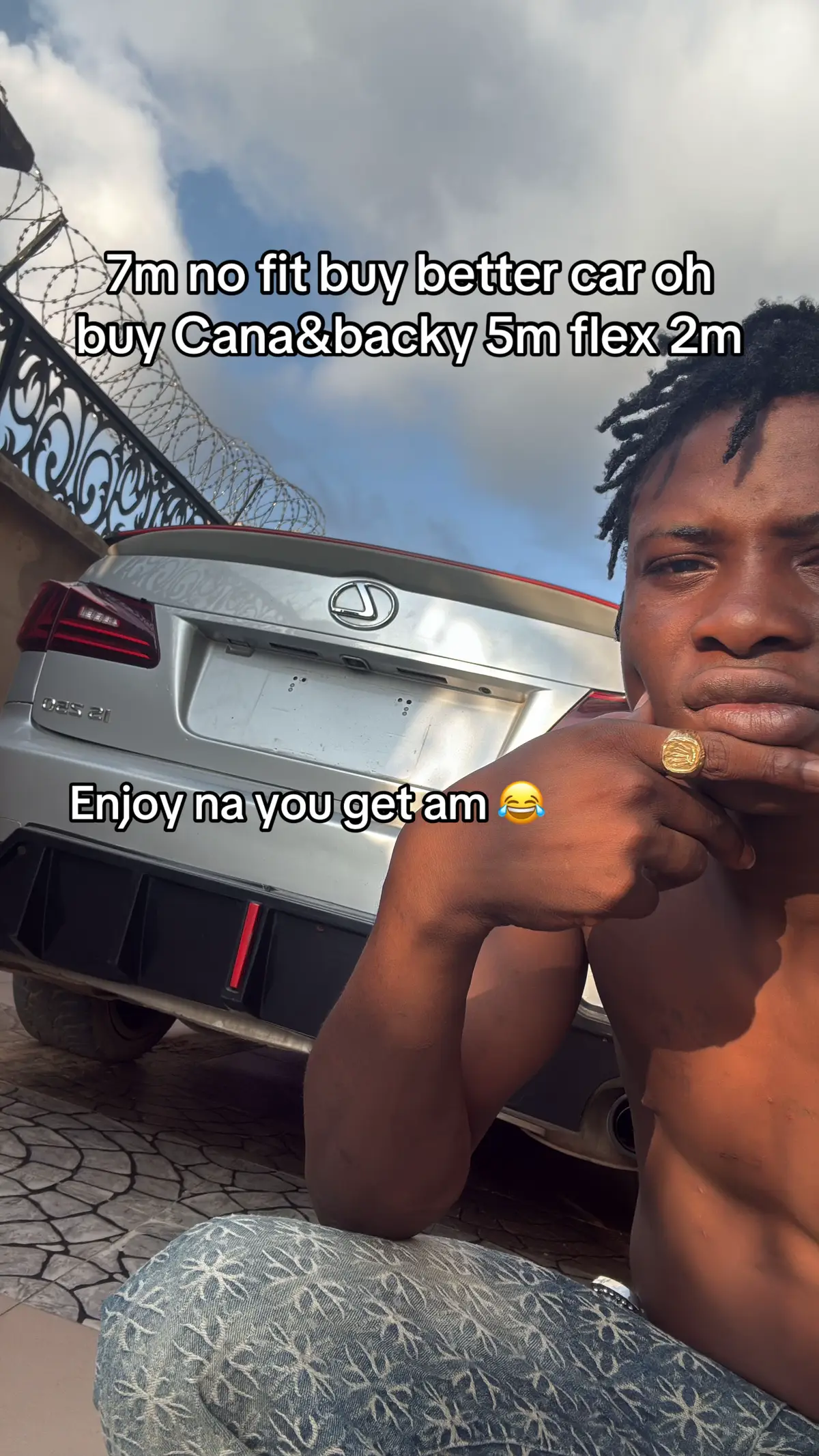 Una wey no get car go con plenty for cs 😀🤣 @aboyadeunisexsalon_32 @bigfamous01 @PELUMI 🚶‍♂️‍➡️❤️💨  
