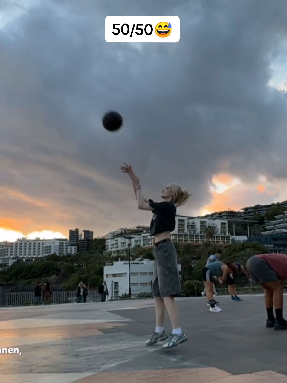 50/50😅 #honeypuu #basketball #viral #foryou 