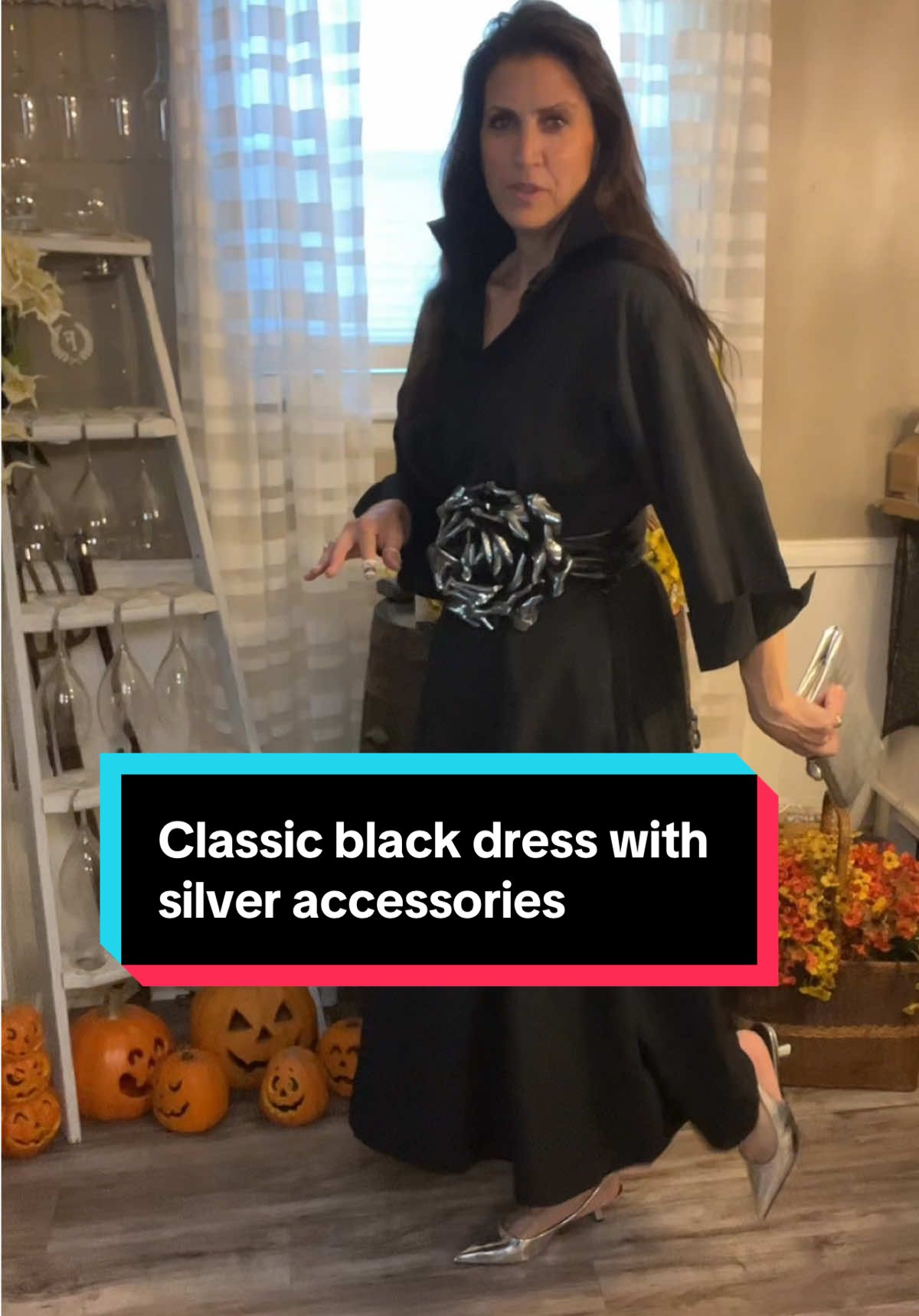 This classic black dress looks beautiful with silver, gold or a pop of color! @UOOZEE US #FallDealsForYou #TikTokShopFallDealsForYou #blackdress #over50  #ckassicblackdress 