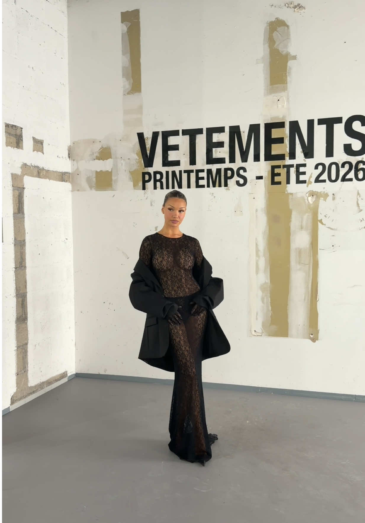 Thank you Guram for my stunning look for VETEMENTS 2026 🖤 #vetements #pfw #paris 