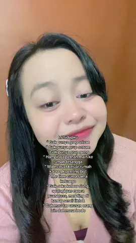 Betah Ga kalian? Kehidupanny sama seperti ku😂 padahal dulu pas gadis suka banget nongki ga jelas sekarang paling anti kalau keluar rumah kalau ga penting 