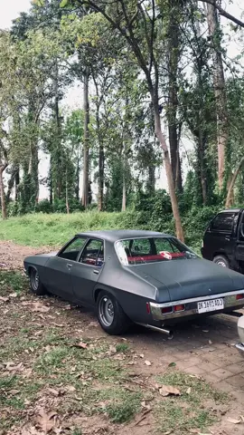 Yokk mau carik majikan baruu,Bisa Di Pilih Adik Kakak niih😍😍🤪 Langsung DM saja klo mau ngerawat juraganku😁🤪🙏🏻#fyp #holdenbali #mobilclassic #toretto #bali 🔥🔥