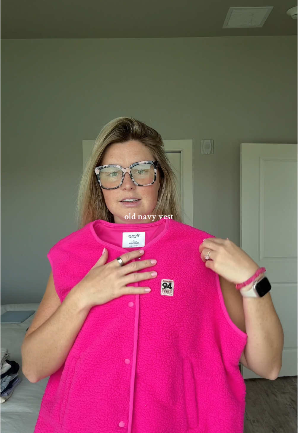 New Sherpa vest !! @Old Navy Official #oldnavy #oldnavystyle #OOTD #fallfashion #affordablefashion 