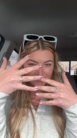 obsessed w chrome nails 💅 #chrome #nails #fallnailinspo #fallnails 