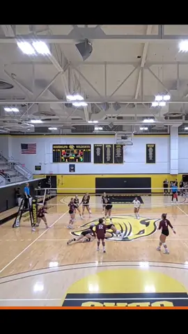 @Jill 😚 is you down? 