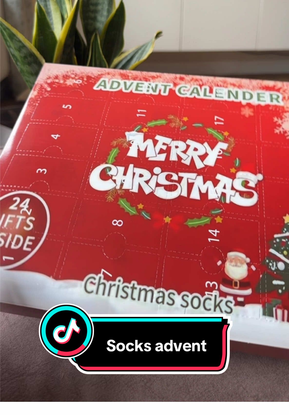 🎄Count down to Christmas in style! 🎁 24 days, 24 cozy socks – the perfect gift for yourself or someone special 🧦✨ #ChristmasCountdown #HolidayVibes #GiftIdeas #SocksAddict #TikTokMadeMeBuyIt 