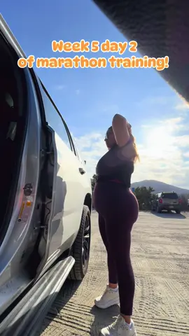 Week 5 Day 2!!! Can’t stop won’t stop!! Y’all we are killing it 🫶🏼🫶🏼☺️ #marathontraining #marathon #training #Running #run  P.s. These @Halara_official leggings have been so good to me! 