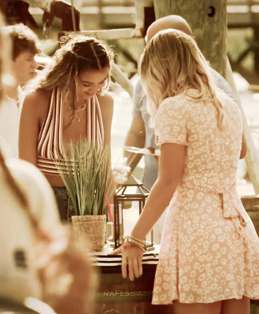 editing all of Sarah’s dynamics (6/12 kiara and Sarah) #sarahcameron #fyp #outerbanks #obx #kiaracarrera  Dt: @rina⸆⸉ @danni - cc: me (bit crap on some of the lighting in this edit but oh well), scp on insta  -> thank you sm for the love on the Sarah series thank uuu!! It means a lot, I’m almost half way done with it so if anyone wants to lmk what songs they’d like to see me do w a certain dynamic lmk!!  [ ignore these ] KARAH edit, KIE and Sarah, kiara and Sarah, outerbanks edit, Sarah Cameron edit, kiara carrrera edit, KIE and Sarah edit, we all need someone to stay edit