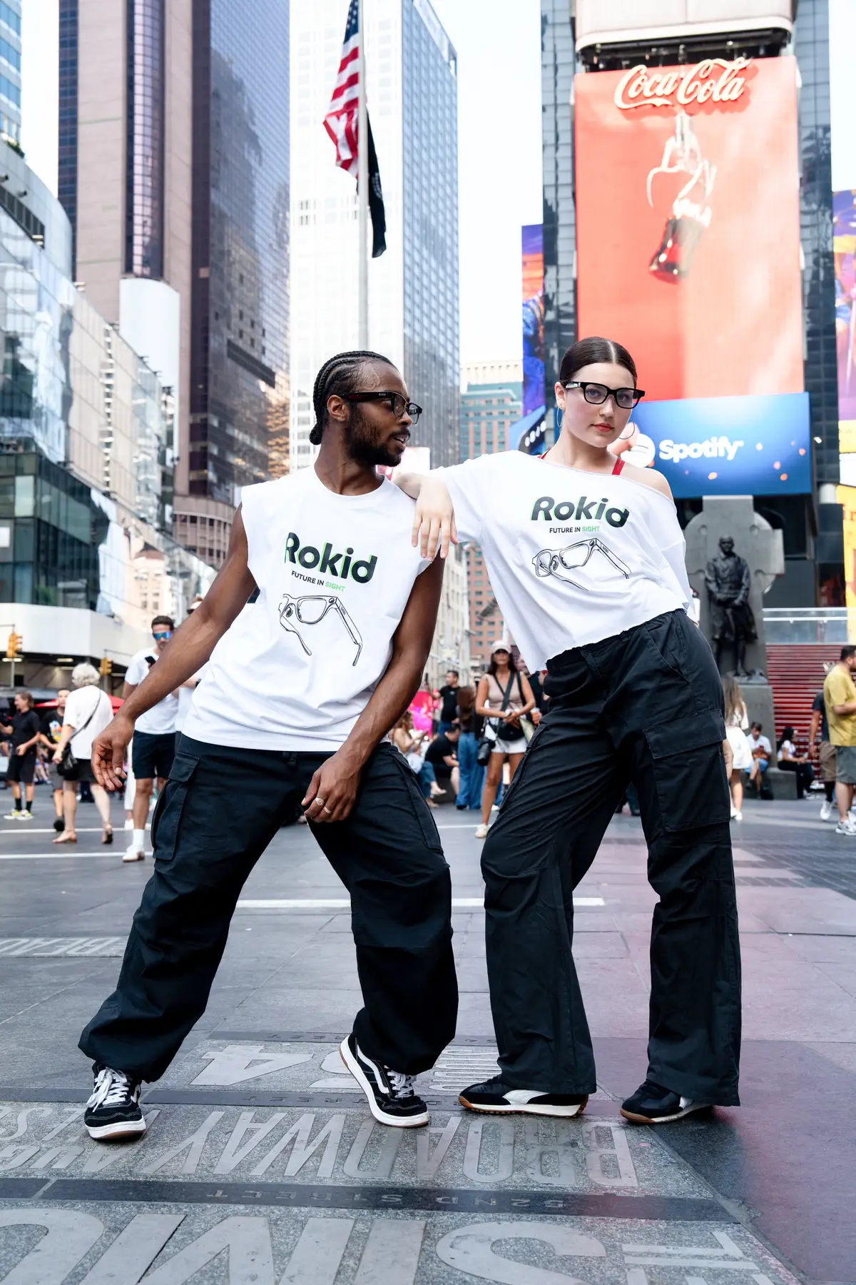 Some shots from the Rokid 👓 US launch commercial in 📍Times Square #nycmodel #timessquare #nycstreetstyle #modeling #voguechallenge 