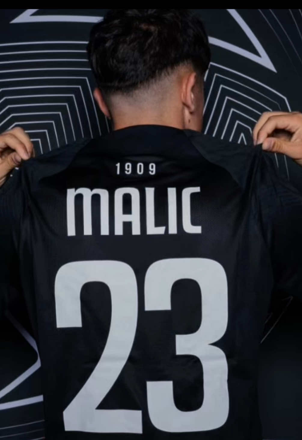 @arjanmalic #baller #bosnia #fy #fypage #edits 