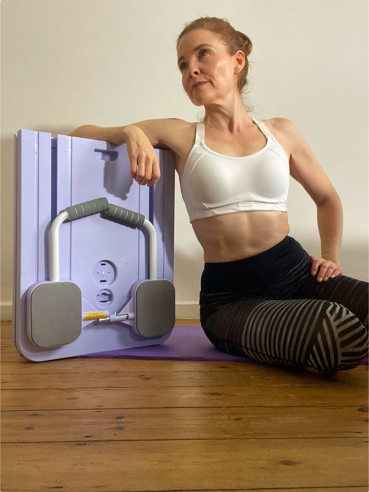 Want to get fit but have little time and money to go to the gym ? Look no further .  This is your all in one fitness solution that be can done from the comfort of your home . . Introducing this incredible multifunctional training board that is not only your ‘go to ‘for all areas of fitness but its lightweight , foldable and portable . . Whether it’s core training , resistance , stretching or cardio, this board has you covered! . It’s available on @idealworld.tv so it’s time to order one, get off the sofa & get moving at home .  . Your body will thank you . . Pr product  . . . . #Fitness #health #wellness #SelfCare 