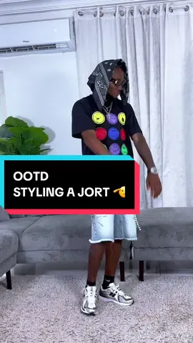 Styling a jort never looked this good From casual vibes to street fits, here’s how to rock the trend!  #StylingAJort #OOTD #streetwear #StreetStyle #cameroonfashion