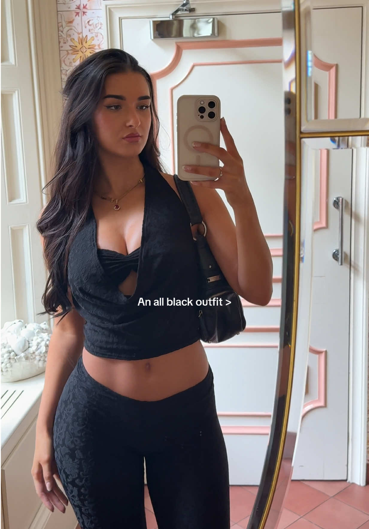 Call me boring but there’s nothing classier than an all black outfit🖤 #outfitinspo #blackoutfit #outfitinspo #datenightoutfit #goingoutoutfit 