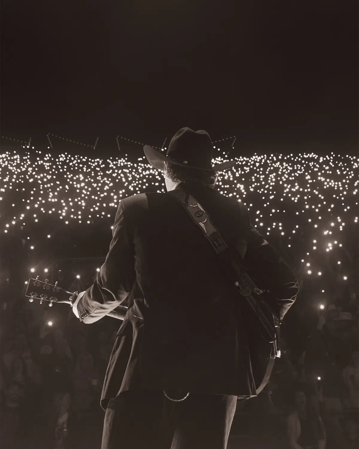 The European tour is officially on sale today! #classiccountry #OnTour 