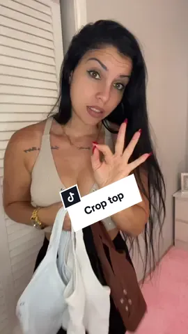 Crop top #sportsbra #sportsbras #bralettes #bras #croptop 
