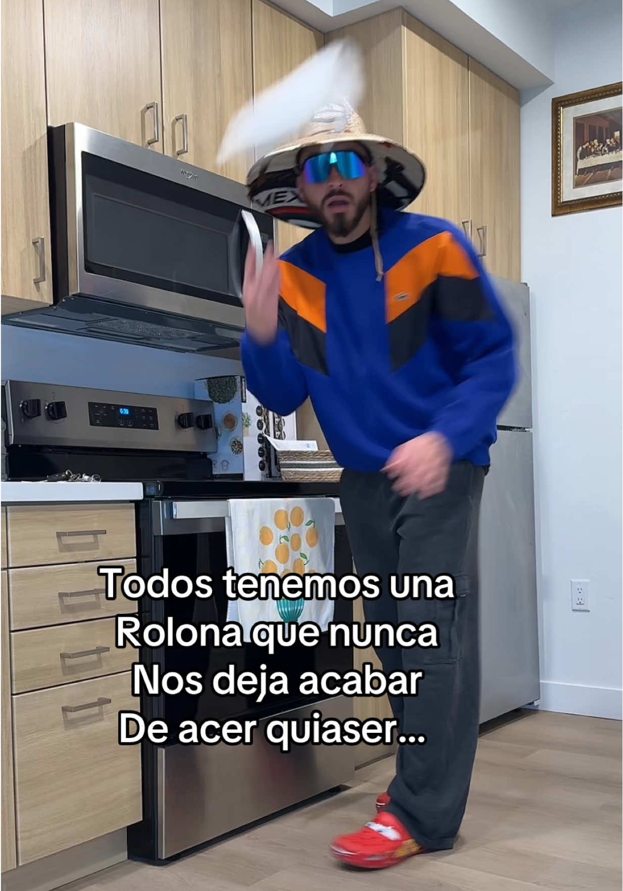 Asta las cucarachas se bienen a bailar a mi casa 🥴 