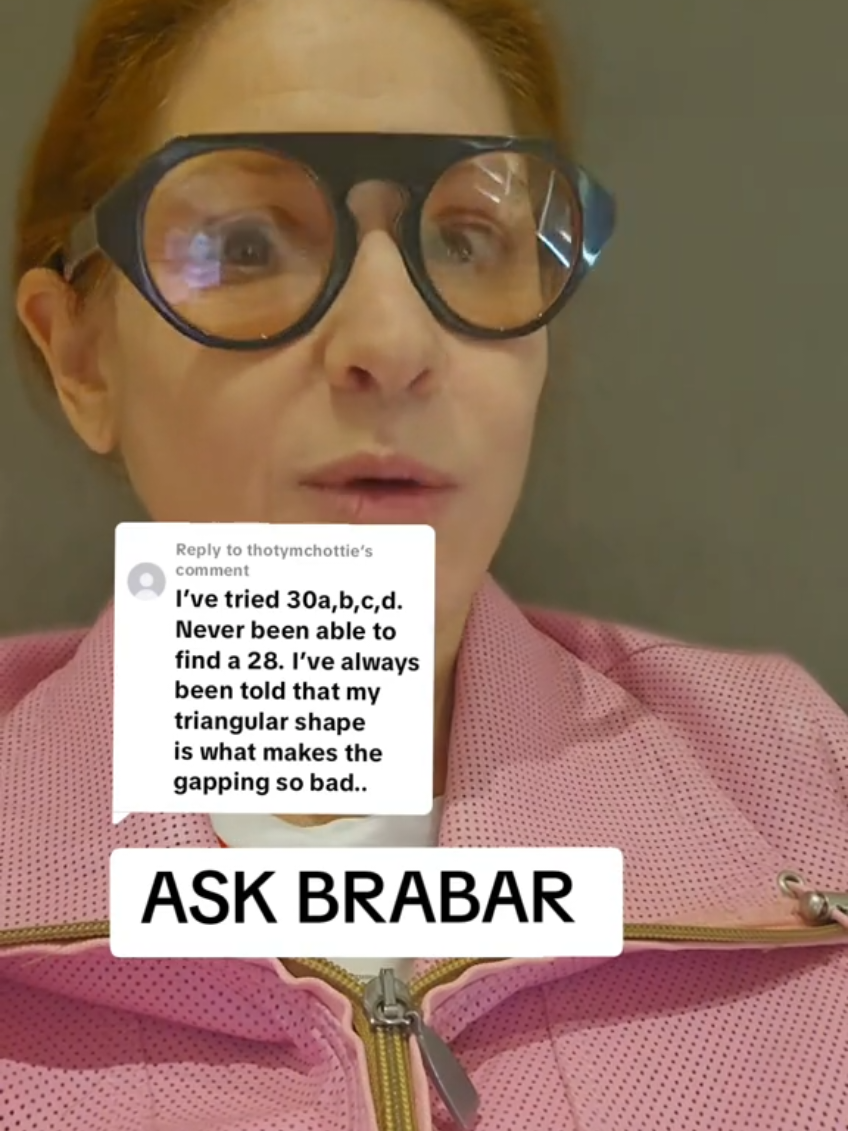 Replying to @thotymchottie 28/32. would be 28D. The 30 band is wide and the underwire wont  bend around your ribcage. #28D  #fit #brasizingtips #askbrabar #brabar 