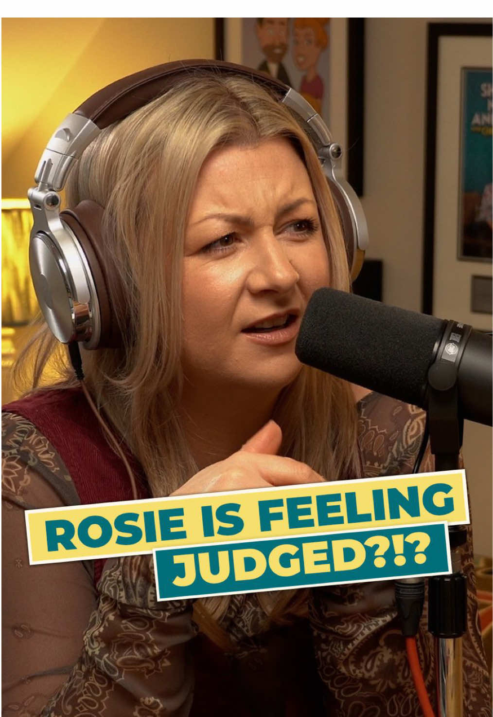 Anyone else feel extremely judged by the lads at the car wash?!? Or is my car just horrifically dirty?? 🫣🤪😅 #shaggedmarriedannoyed #carwash  