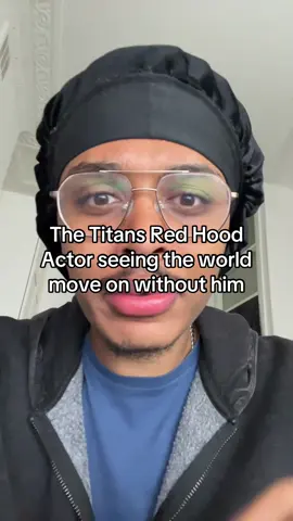 Bro needs to find a new job😭 #titans #redhood #batfam #netflix #teentitans 