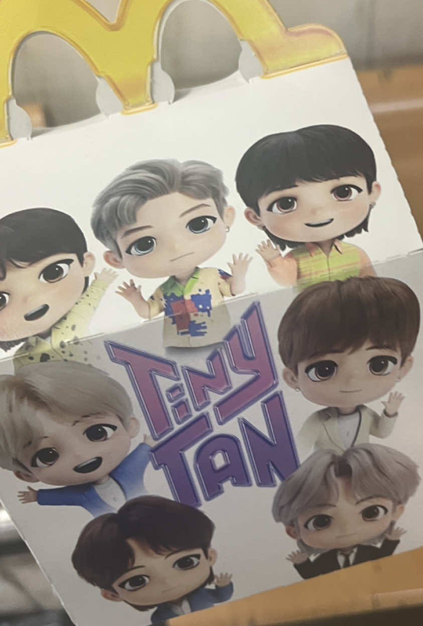 Conteúdo infantil Okay? Adorei mesmo, voltei para a infância #fyp #tinytan #happymeal #bts 