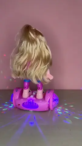 Boneca Giratória Andadora Musica Overboard Luzes e Sons Electrônica ##diadascrianças#viral#shopee#videos#fy