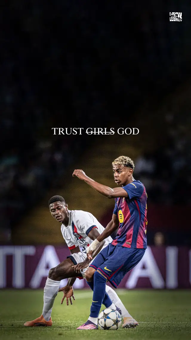 #ronaldo #messi #lockinlegacy #footballwallpapers4k #fyp 