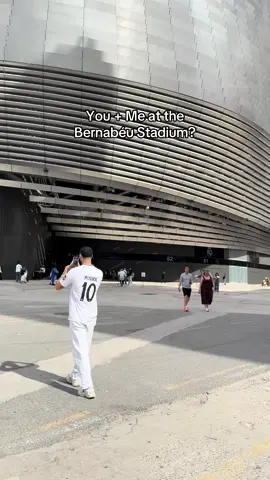 This how my girl and I spend national boyfriends day 🇪🇸 #couples #nationalboyfriendsday 