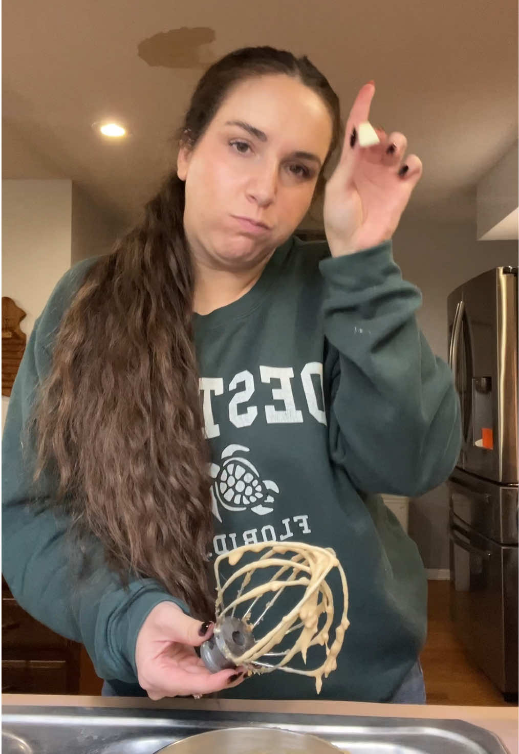 Replying to @KaCee.is.Bored I made a double batch, but here’s the original recipe: APPLE DIP 🍎 - 8oz cream cheese - 8oz heath bits - 3/4 cup brown sugar - 1/2 cup sugar  - 1 tsp vanilla #dessert #dessertdip #dessertrecipe #appledip #falldessert 