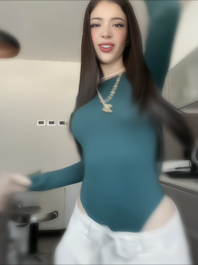 En Flop: Ella Jura💜 || Me Han Estado Haciendo Spam Por Eso Ando En Flop😭 || #ᴘᴀʀᴀᴛɪ #Eduardo🤎 #Sof💘 #katteyes #ANUEL  @TikTok @Katteyes 