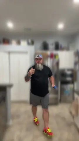 Happy Friday hope everybody’s having a great day #bluecollar #positivity #smile 