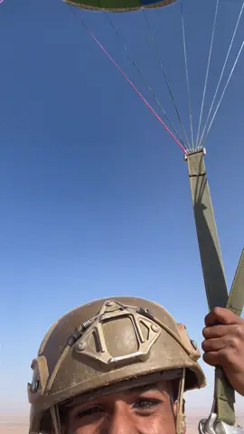 #وحدات_المظليين_وقوات_العمليات_الخاصة #القوات_البرية_الملكية_السعودية #المظلات #تبوك #اكسبلور 