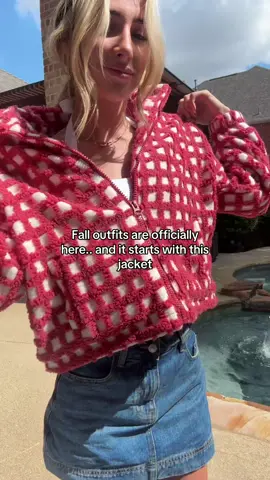 Follow me for the links to all of the cute fall outfits I wear #tiktokshopfalldealsforyou #fallfashioninspo #basicoutfitideas #fallfashion #tiktokshopcreatorpicks 