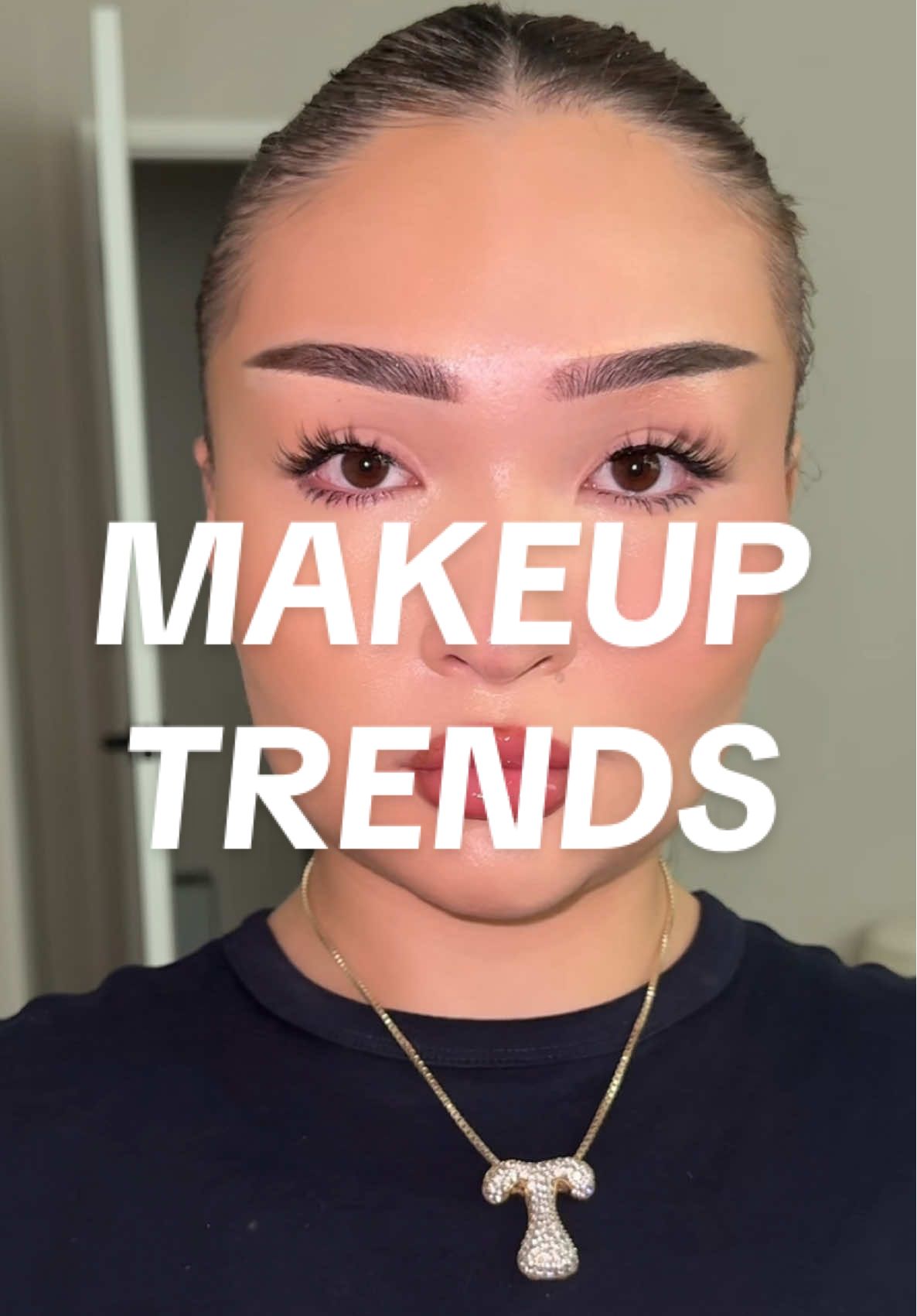 2016 & 2025 makeup trends #2016makeup #makeuptrend #beautytrend #2016makeuptrends #makeuphacks 