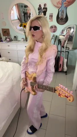 I’m wearing this tracksuit in both a Paris Hilton and Korn way #guitar #guitarist #fyp #foryou #viral 