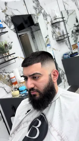 #حلاق #حلاقين_التيك_توك #barber #hair #fyp 