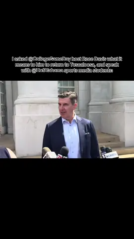 I asked @College GameDay host Rece Davis what it means to him to return to Tuscaloosa, and speak with @UofAlabama sports media students. #fyp #alabama #rolltide #CollegeFootball #recedavis
