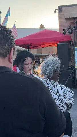 yalllll he can sing, dance and STARE 😂  #michaeljacksonimpersonator #michaeljackson #slide #impersonator #rico 
