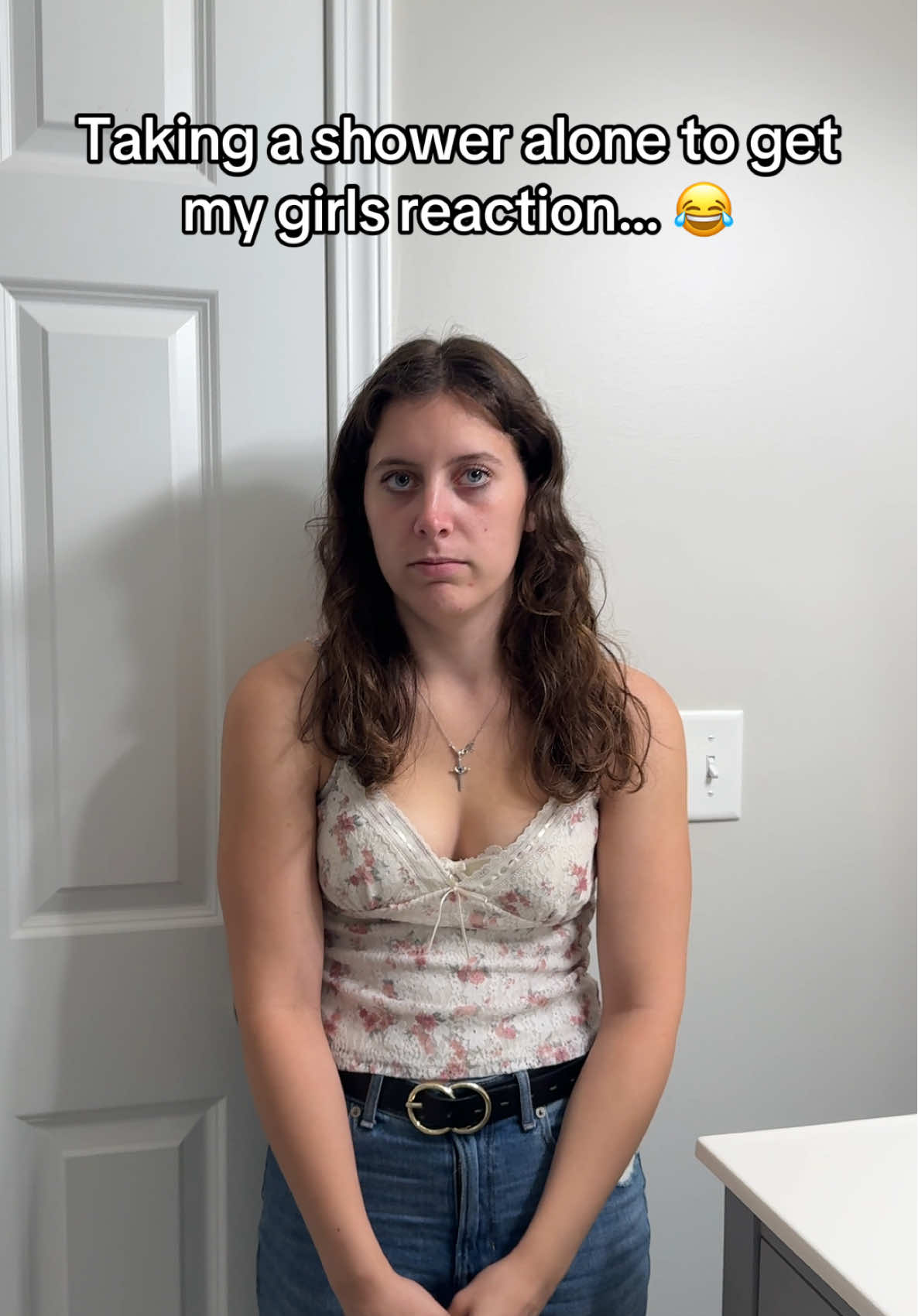 She was in there so quick 😂 #couple #Relationship #couplecomedy #fyp #lukeandalexis 