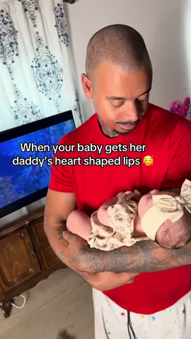 Love that she has his cute heart shaped lips probably the only thing she got from daddy because the rest is all me 😂🥰🥹💕 #MomsofTikTok #cutebabies #trending #fyp #family 