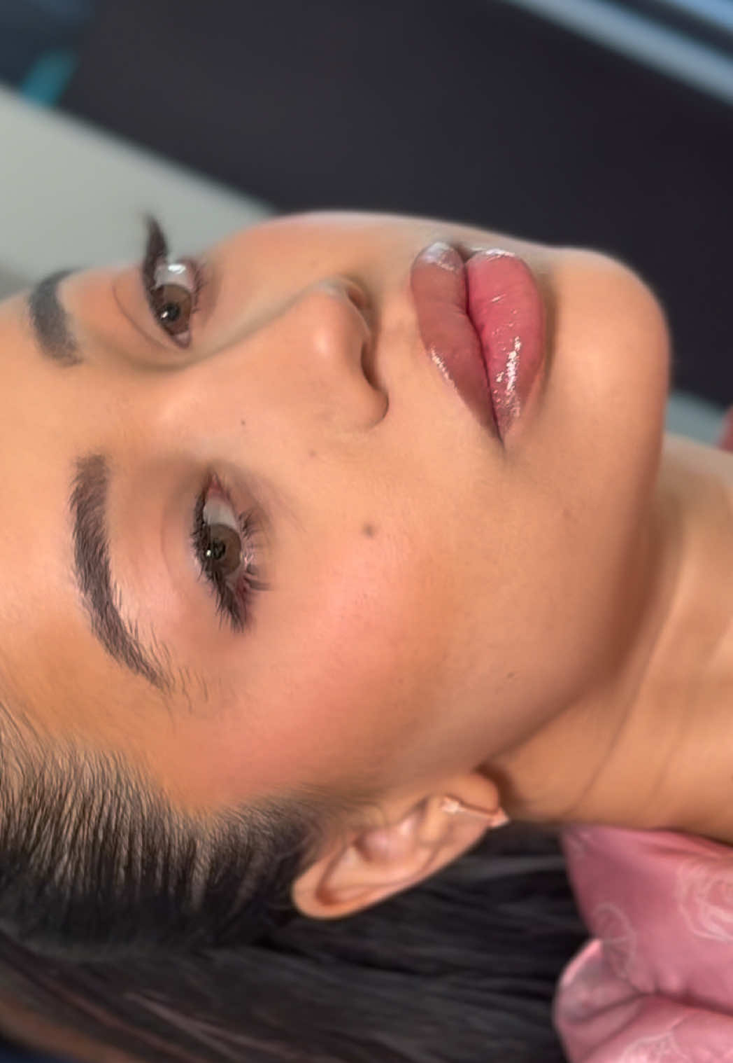 I tried the Pore no more primer @SHEGLAM  what do you think? #shegalm #makeup #primer #pores 