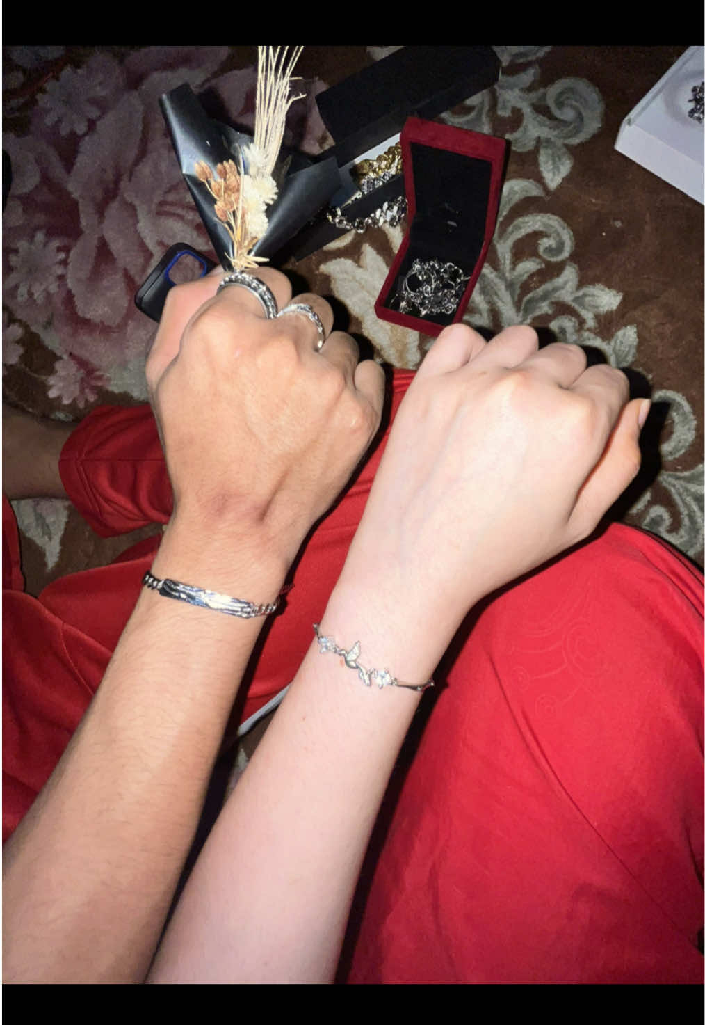 gelang couple #aksesoris #gelangcouple #gelang #gelangtangan 