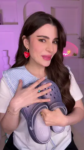 منو يحب الكروكس ؟!  👀🙂‍↕️🥰 و اللي عندها تشاركني بصورة 🤩  . #ربيعتكم #tiktoksalon #BeautyTok #fashiontok #crocs @Crocs 