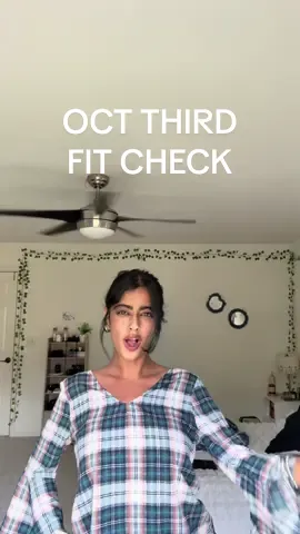 i’m my own bf xoxo  #meangirls #oct3 #atlfashion  #fitceck #jorts 