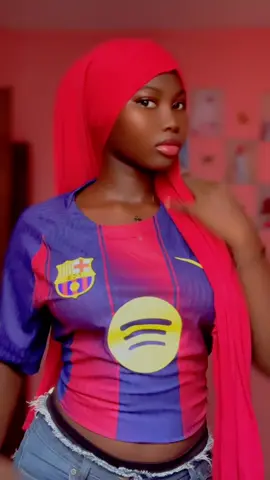 #senegalaise_tik_tok🇸🇳pourtoichallenge #100k #fcbarcelona@Princesse 👸 Barça 💙❤️Dramè🙈 @MISS 🫅 CATALAN 🔟❤️💙❤️💙❤️ @prünëllē_SB25 @⭕️G-&-P-🅰️-P-I-N-H🅾️ 