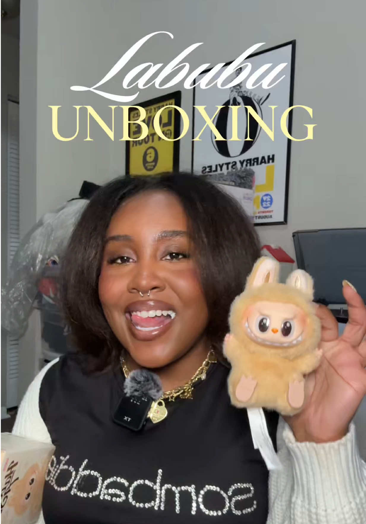 Just when I thought my day couldn’t get better 🥹💌 #fyp #labubuhaveaseat #unboxing #chicago #roadto10k 