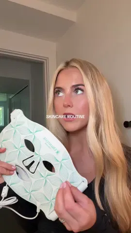 My current morning skincare routine 🫧🧴🤍 will not go a day without using my @omniluxled Contour Face LED Mask #skincare #skincareproducts #glassskin #dewy #omniluxpartner 