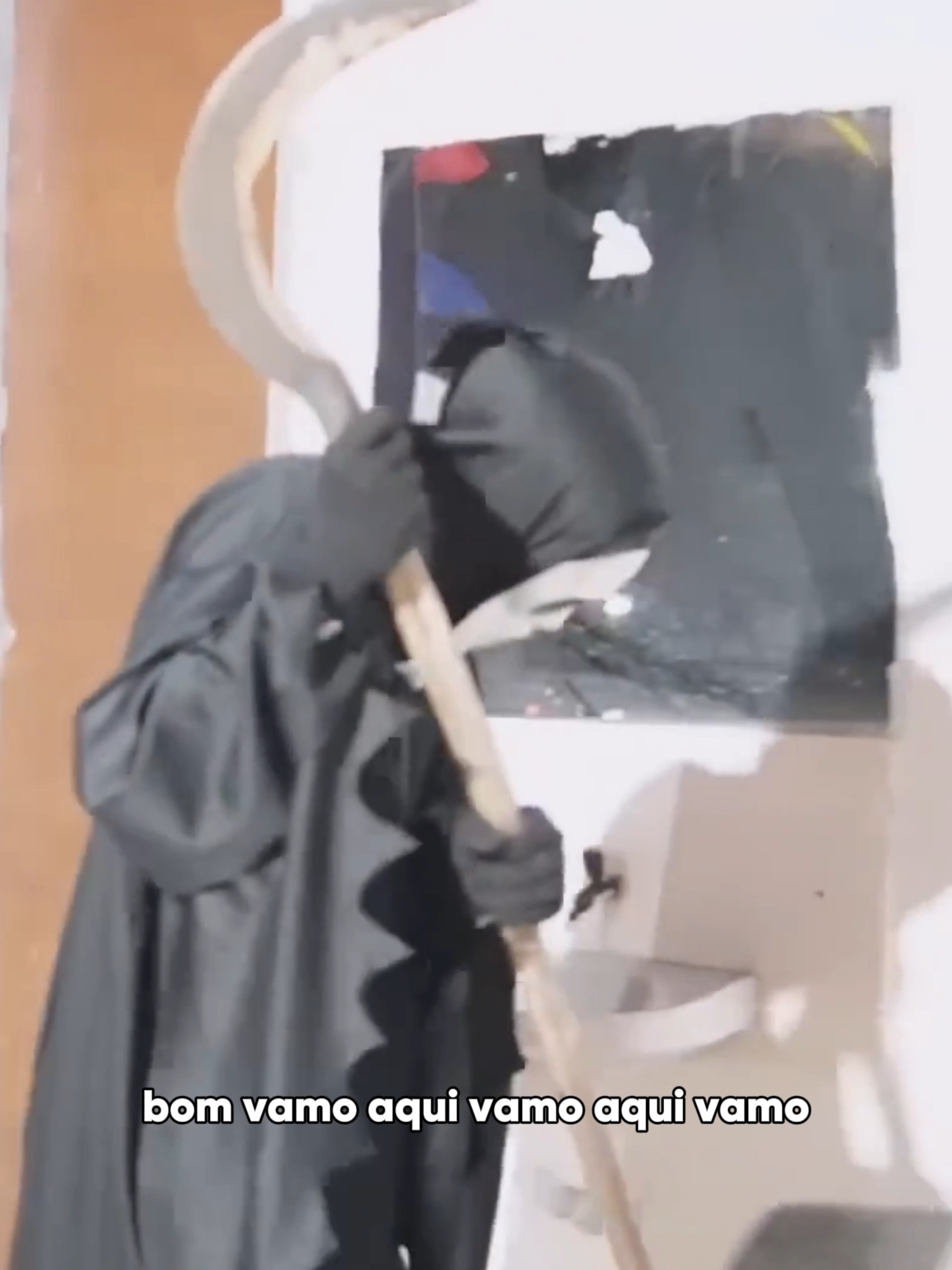 Tiringa dá de cara com a sorte e toma um baita susto #memes #tiringa #tiringaoficial #piada #sorrir #trolagem #alegria #comedia #humor